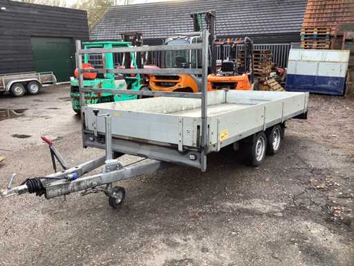 Trailerul Anssems 2004