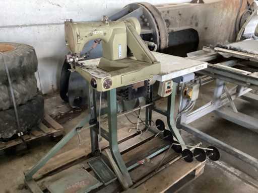 NECCHI Macchina da cucire