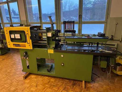 Macchina per stampaggio a iniezione Arburg per parti