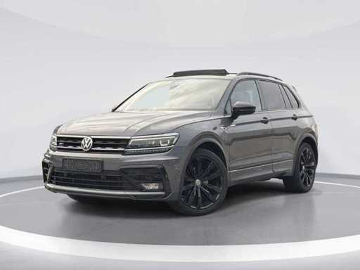 Volkawagen - Tiguan 1.5 TSI R-Line - Mașină