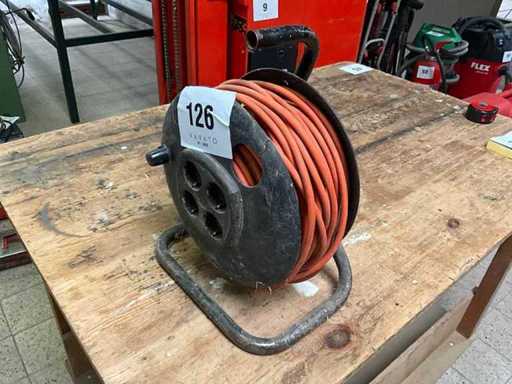 Cavo di prolunga su bobina