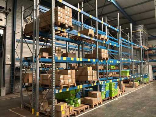Pallet racking