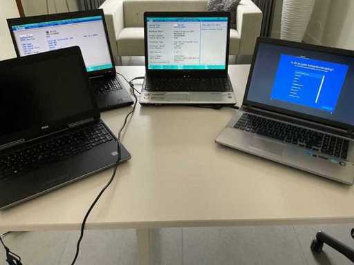 Samsung Laptop (4x)