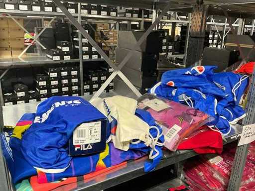 Lotto di varie attrezzature sportive (62x)