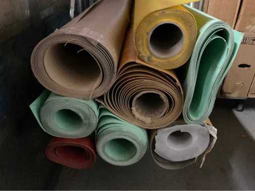 Diverse rollen linoleum ondervloer