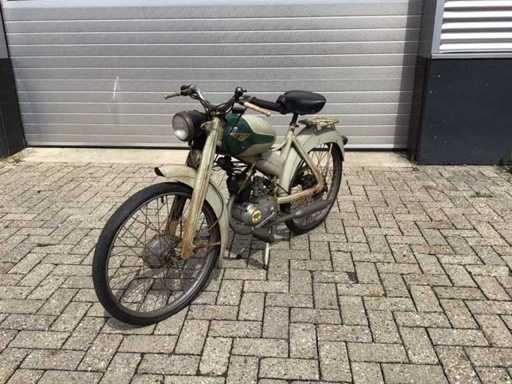 Nasetti Dilly Turismo Moped