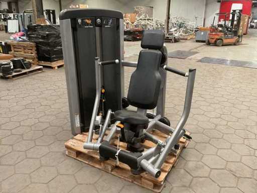 Life Fitness Chest Press