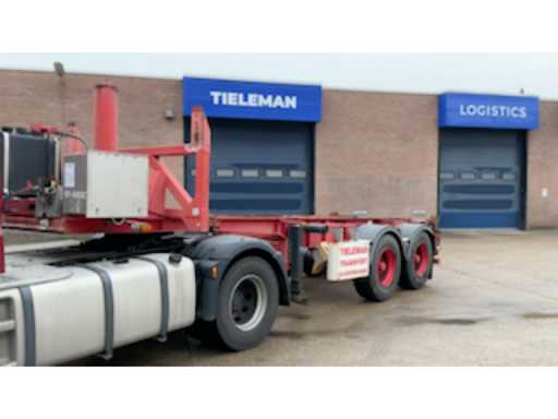 01d1fd89-82c2-4e69-8c55-83ee84a6f704.mp4