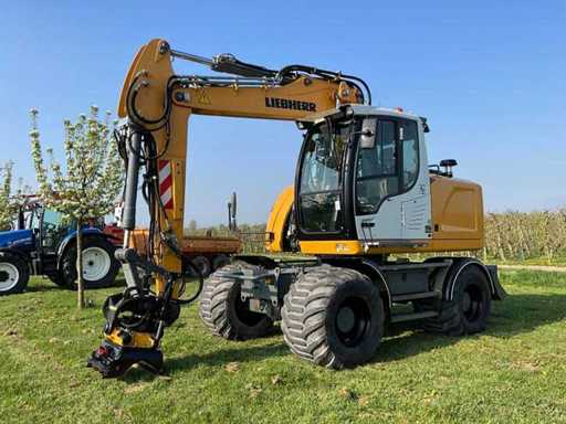 Landscaping machinery including tractors, dumpers, cranes, tillage machines and parts
