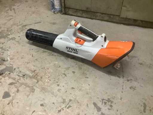 Stihl bga100 Leaf Blower