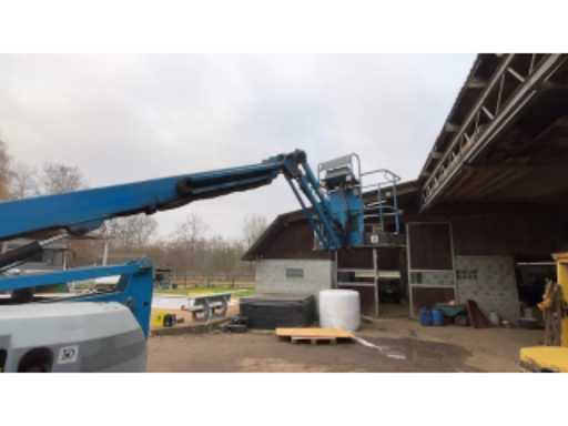 e53129c6-9b7b-449a-875b-79864e7770c0.mp4