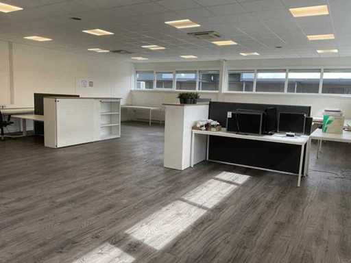 Divers kantoorinventaris