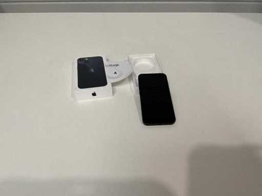 Apple iPhone 13 Mobile Phone