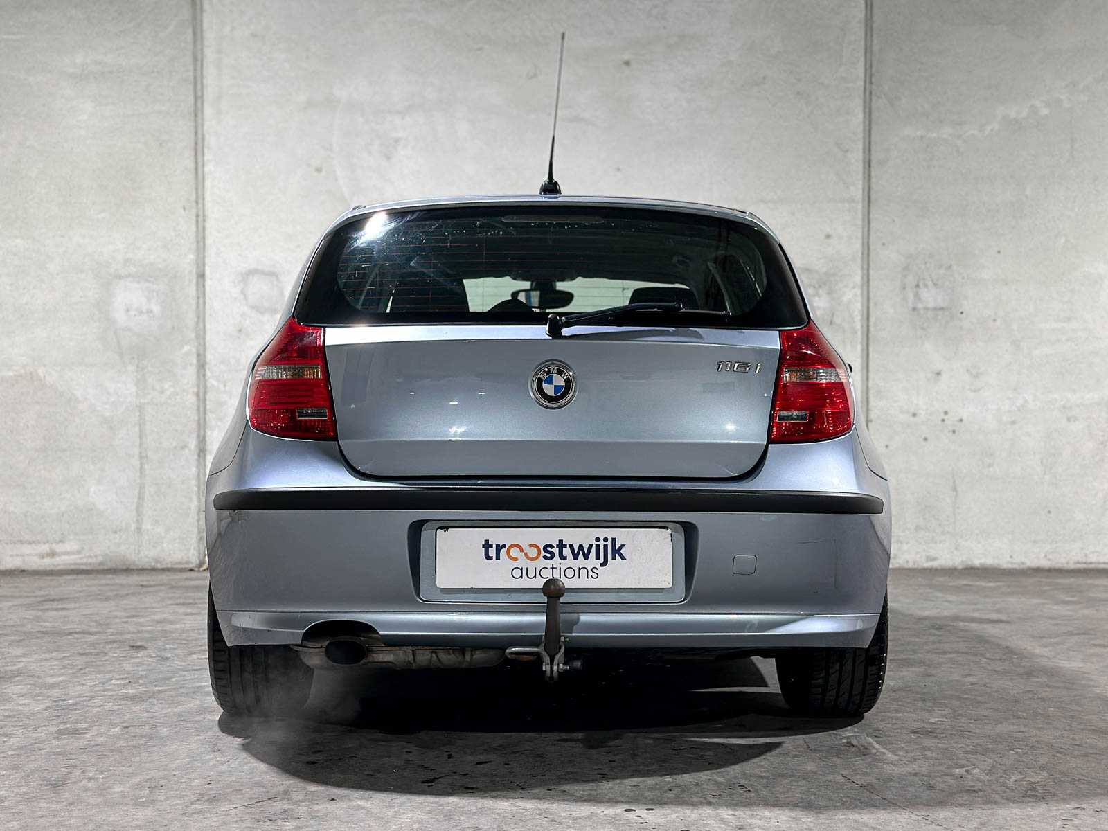 BMW 116i Corporate Business Line 1-serie 121pk 2010, 65-LFP-5