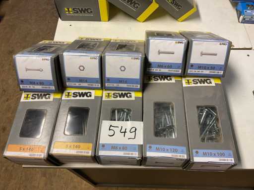 10 Kisten Holz, Schrauben, Muttern und Nägel