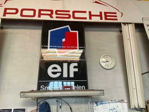 Chronique publicitaire des elfes incluant l’éclairage