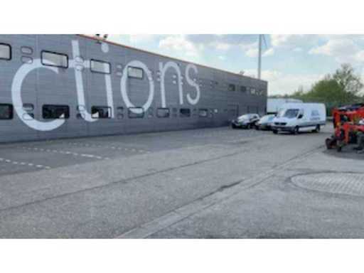 49218e8c-e34d-406b-8245-c0ffbfe95fd6.mp4