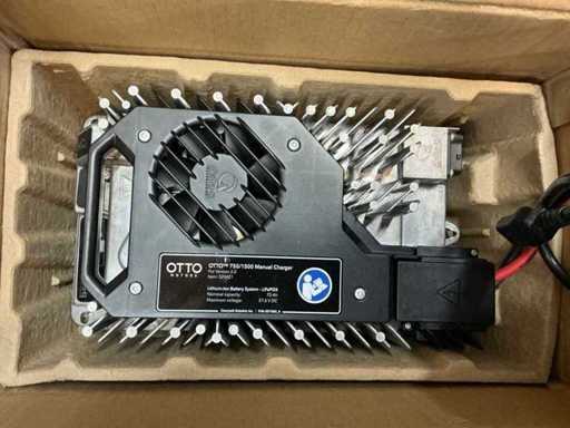 Delta-Q Charger for industrial robot Otto