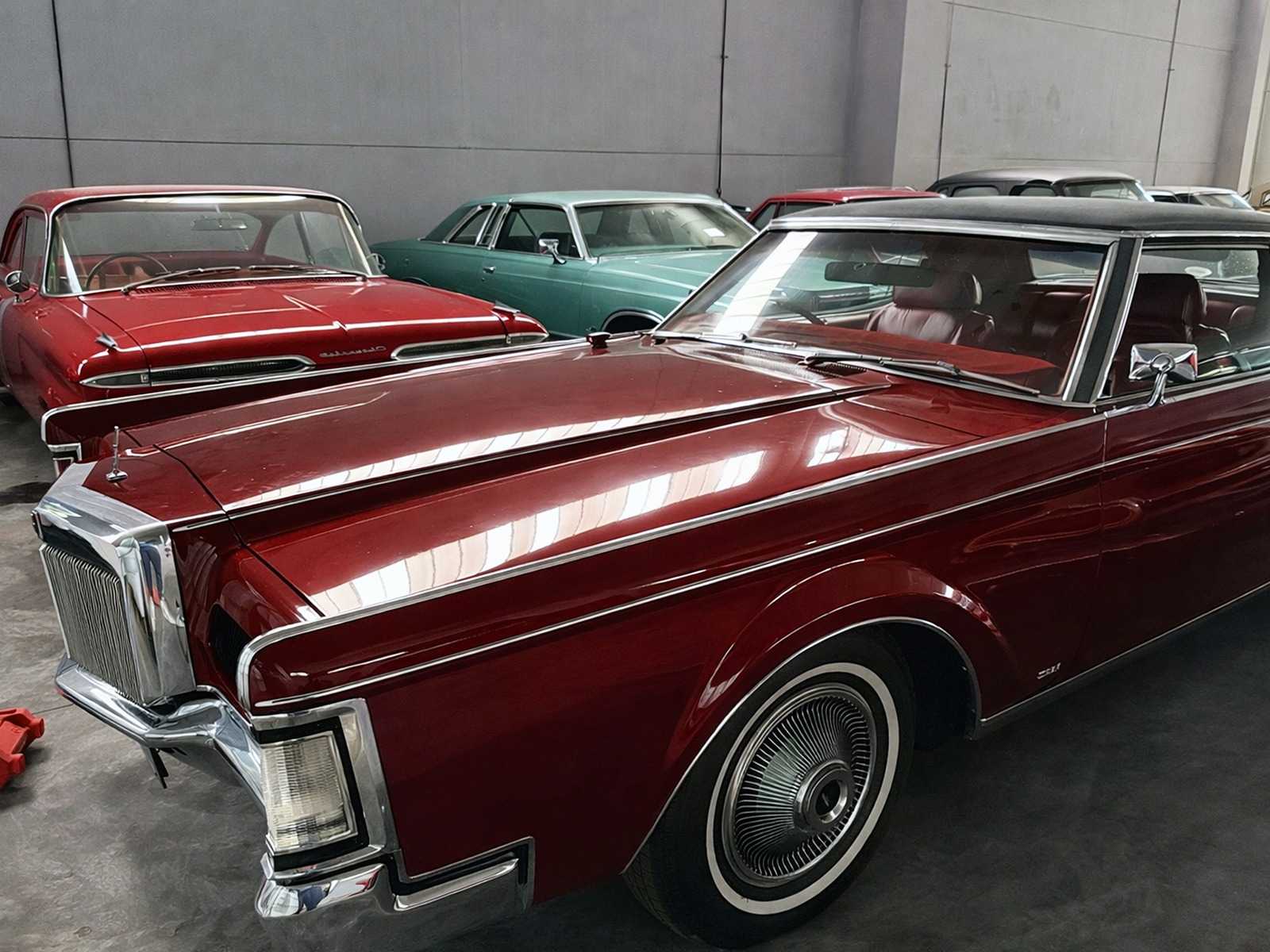 Lincoln – model 111 – Continental – samochód klasyczny