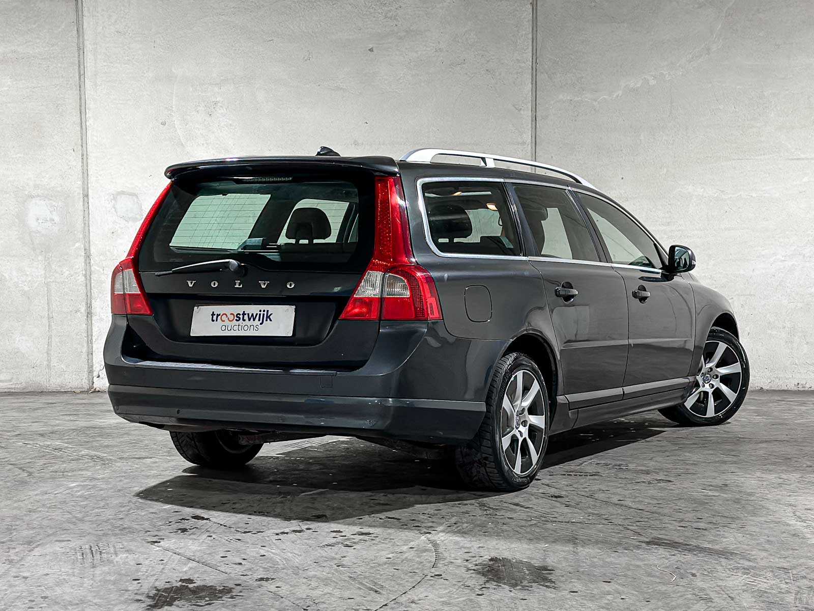 Volvo V70 1.6 T4 Limited Edition 179pk 2011 (Origineel-NL), 63-RSF-2