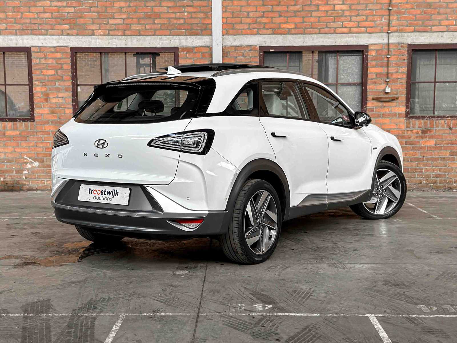 Hyundai NEXO FCEV Plus Pack 163pk 2020 (Origineel-NL), J-193-NB