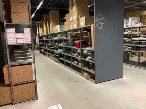 Rega? magazynowy pó?kowy