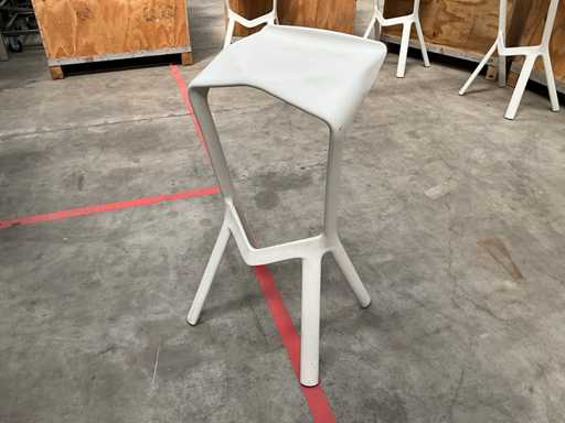 MIURA Design Barhocker (4x)