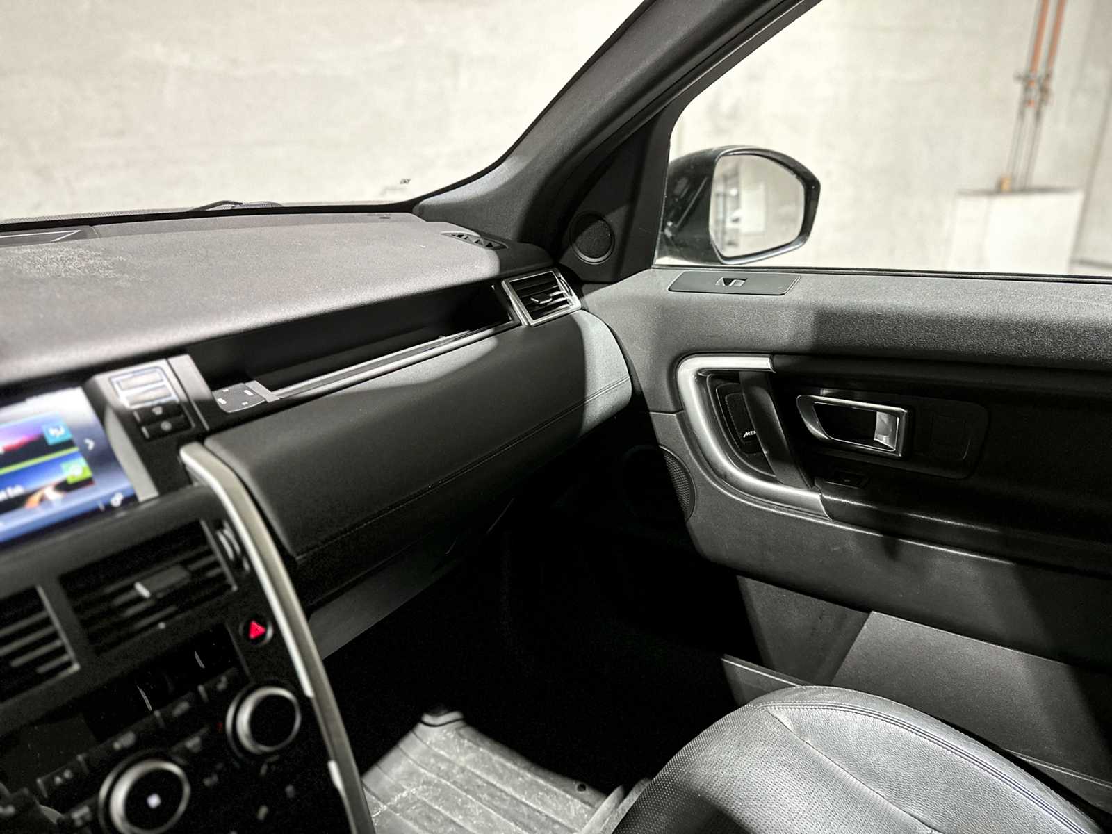 Land Rover Discovery Sport 2.0 TD4 US SE 150pk 2018 (Origineel-NL), V-267-ND