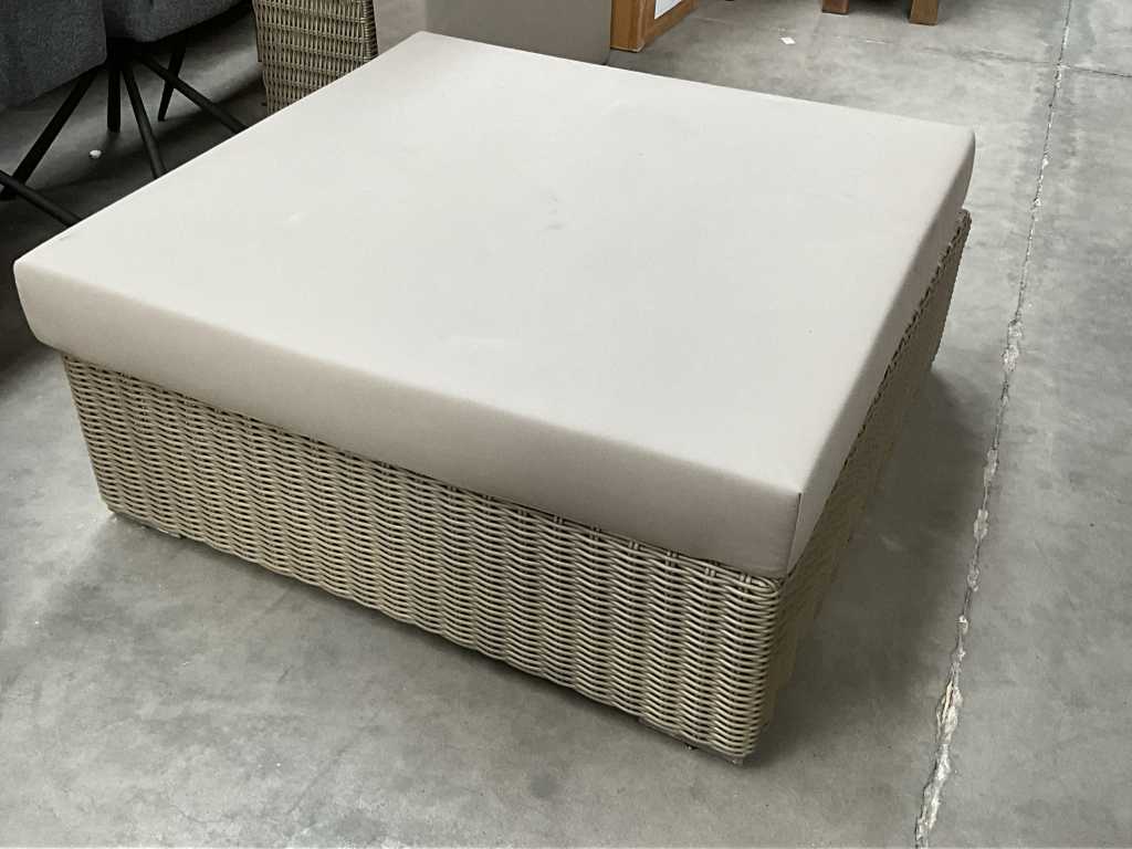 2x Pouf with cushion 7617