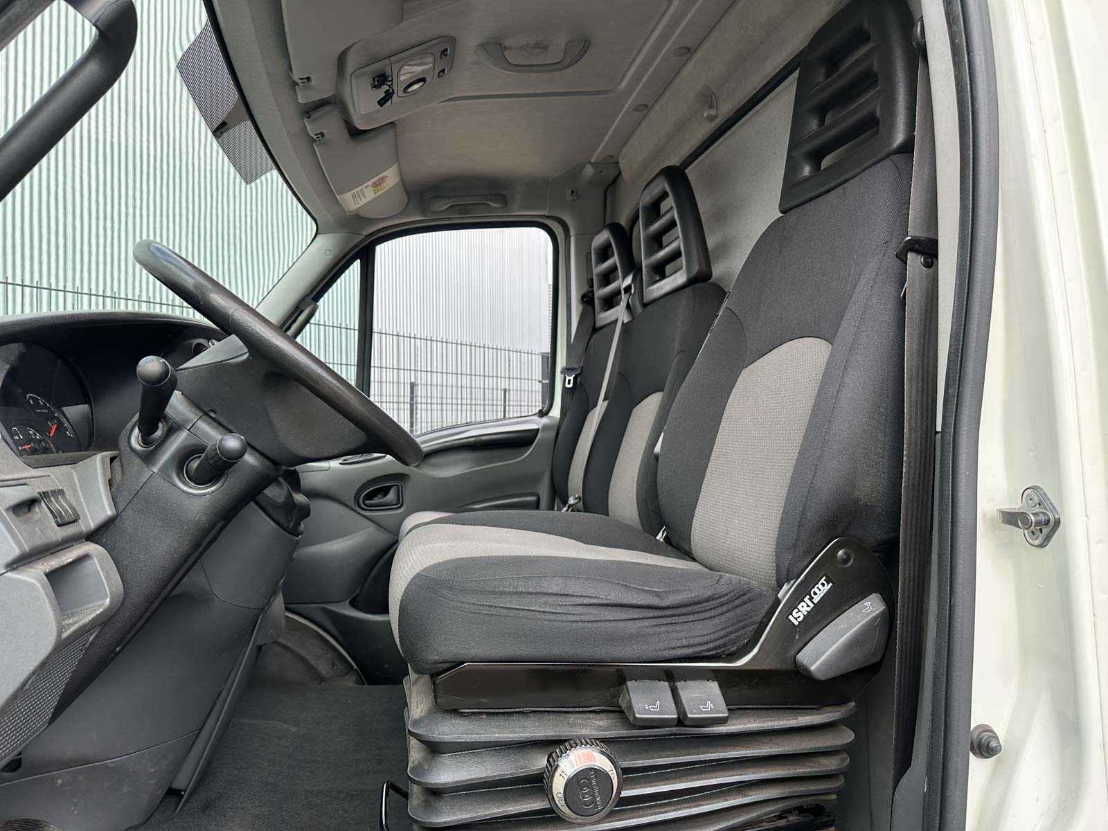 Iveco Daily 70C15 146pk 2014 (Origineel-NL + 1e Eigenaar), 04-BDT-5