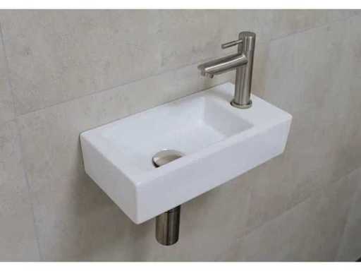 Rhea S mini a destra 31210020 Fountain