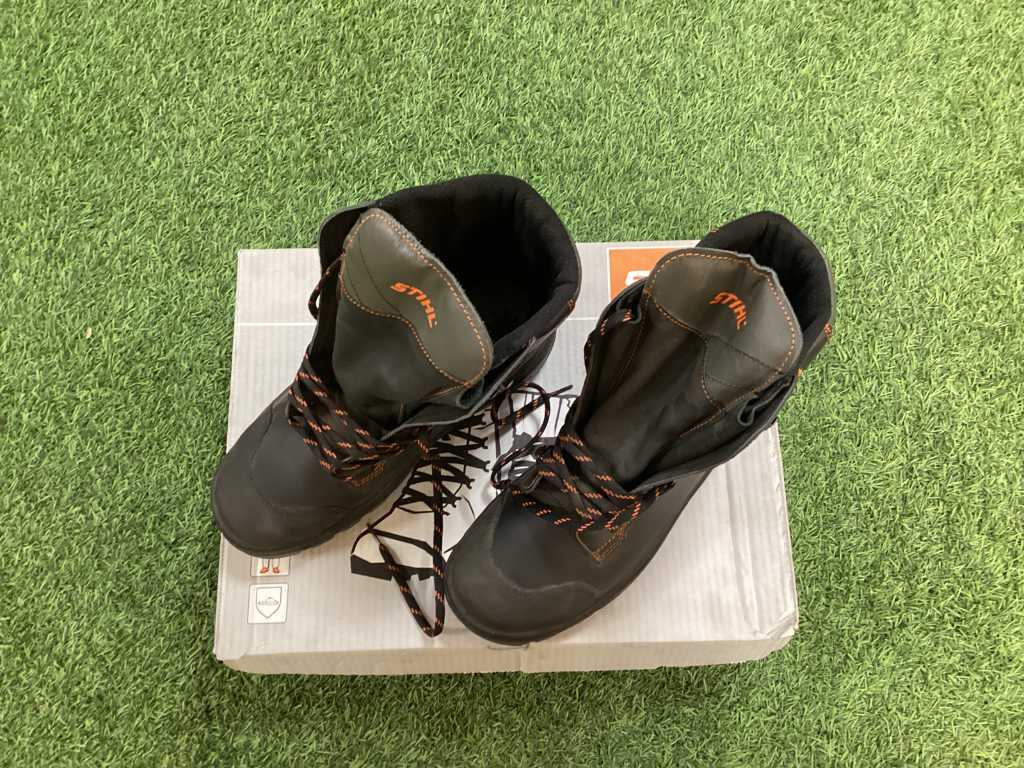 STIHL Chainsaw Boot Ranger Shoes Boots Troostwijk Auctions