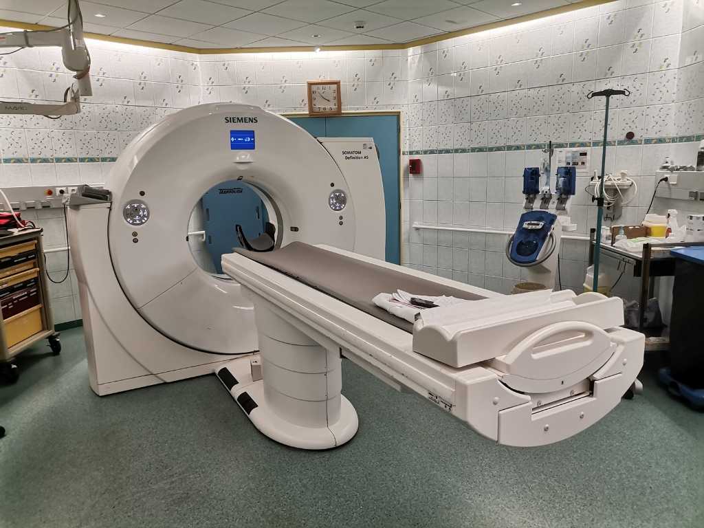 Siemens - Somatom Definition 64 AS Strips - CT SCAN Scanner - 2015