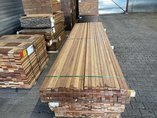 Lattes en teck de Guyana rabotées 3350x40x27 mm (159x)