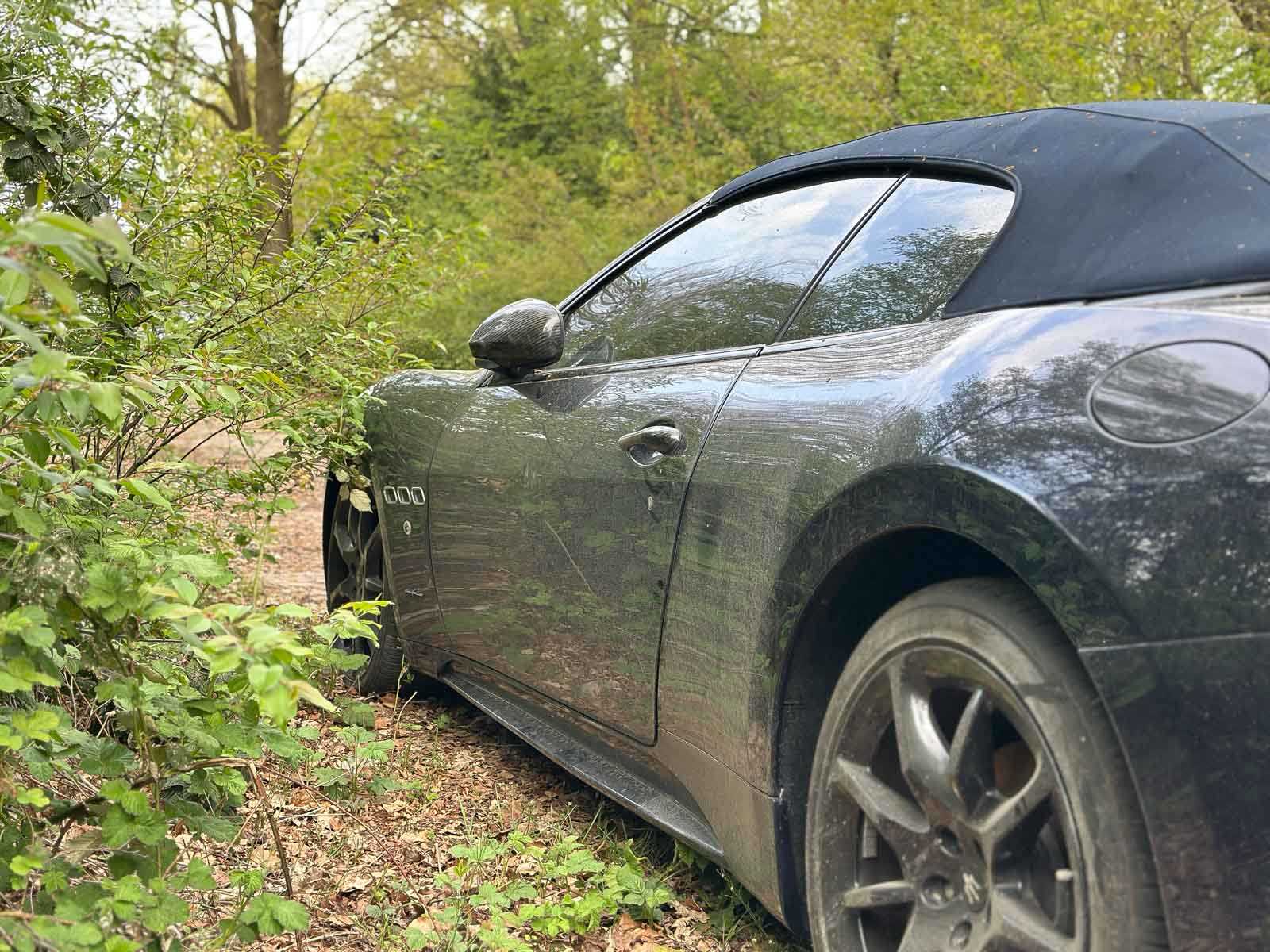 Maserati GranCabrio 4.7 V8 MC line 440pk 2012