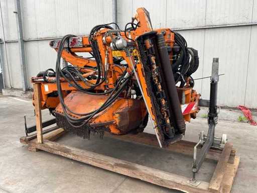 2014 Mulag MKF600 Arm Flail Mower Combination Unimog