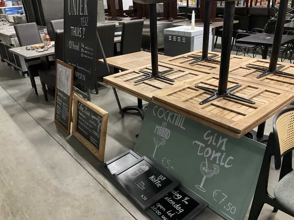 Various chalkboards (7x)