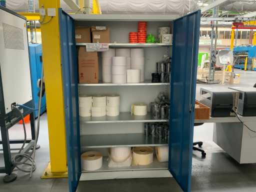 Rouleaux d’étiquettes et de rubans encreurs par lots