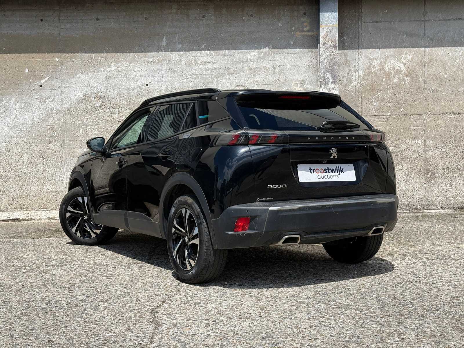 Peugeot 2008 1.2 pure tech 131pk 2023