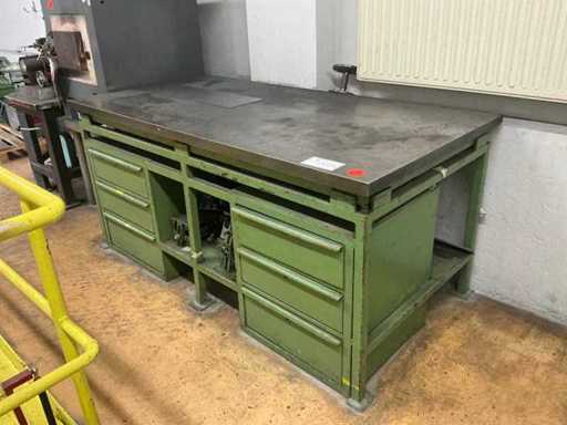 Welding table/workbench combination with contents