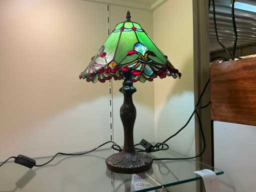 TIFFANY Tafellamp met gehoekte kap met parels