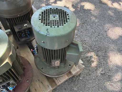 LEROY SOMER - LS132S30 - Electric motor