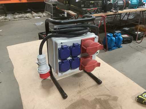 Fluxon VDD416 Distribution Box