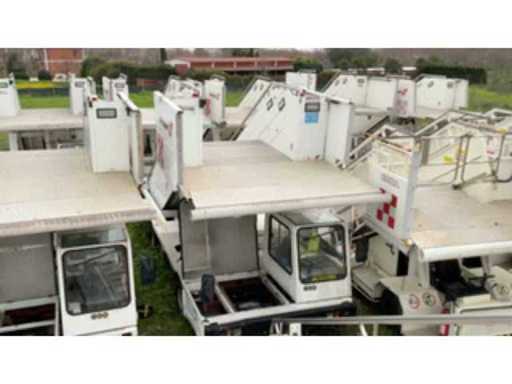 2f44539b-69b1-4c44-be1a-c3ce9773eca5.mp4