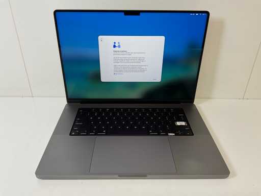 Apple MacBook Pro 16", Apple M1 Max, 64GB RAM, 1TB NVMe Laptop
