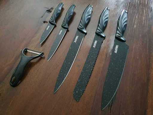 Kitchen Knife Set / 6 Pieces with Marble Coating - Black 