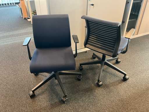 Steelcase Office Chair (2x)