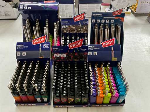 Prof Various lighters in display (240x)