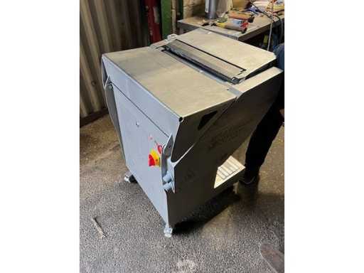 2011 Grasselli RT520 Deskinners