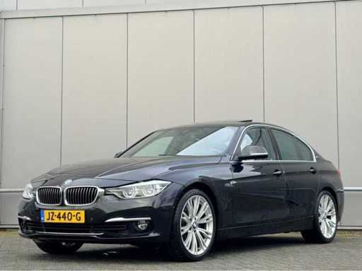 2016 BMW 3-serie 330e M pakket Cent.Hi.Ex. Personenauto